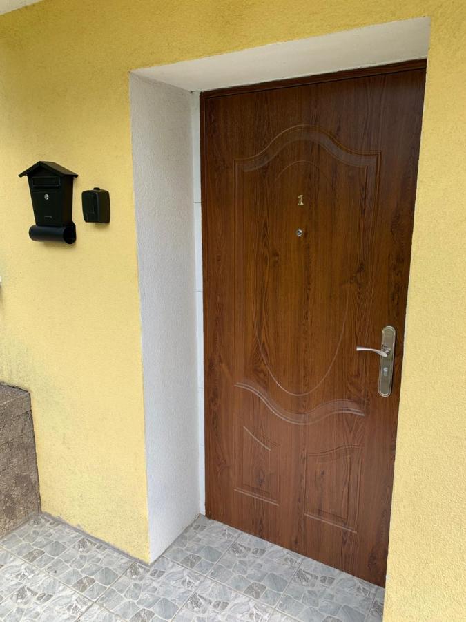 Apartman Stare Mesto Банска-Штьявница Экстерьер фото